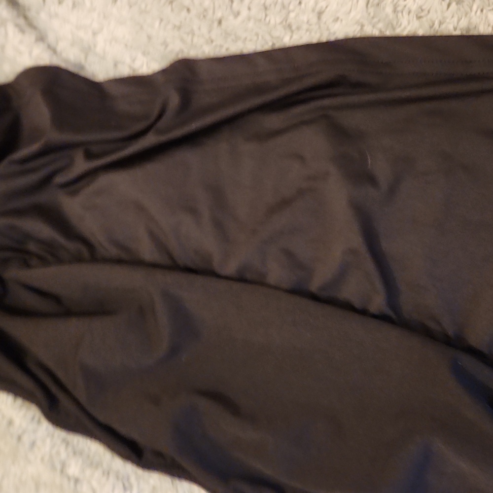Crop solid tube top